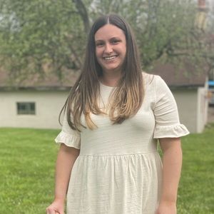 Meet your Posher, Janel